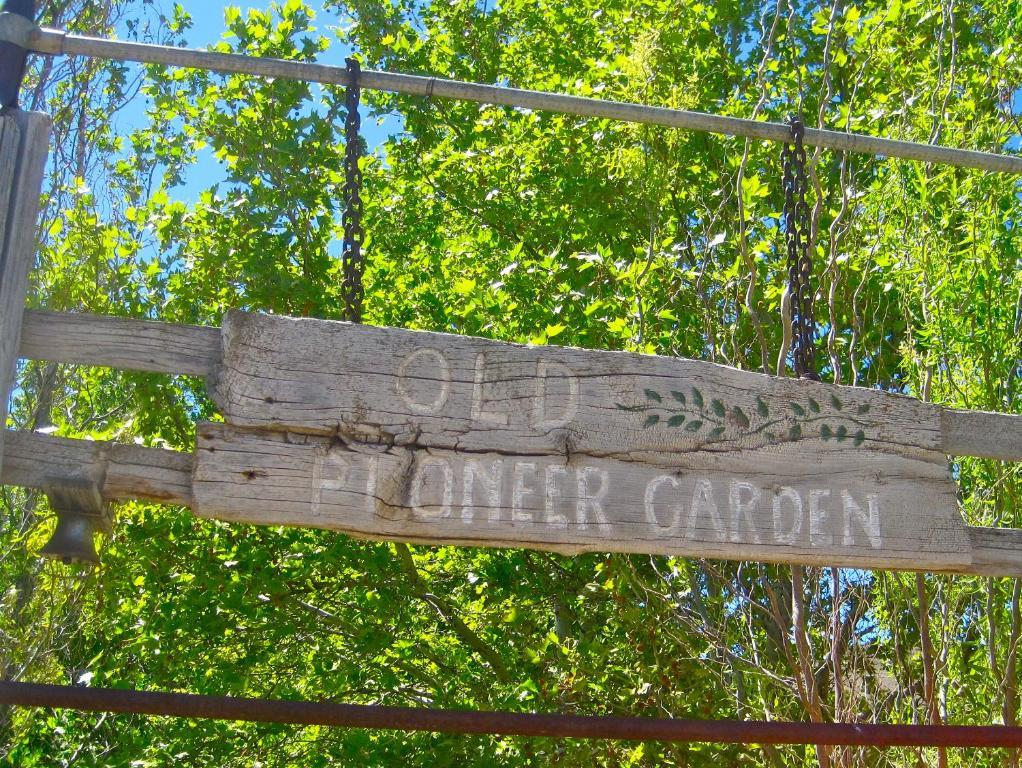 Old Pioneer Garden Country Inn Unionville Екстериор снимка