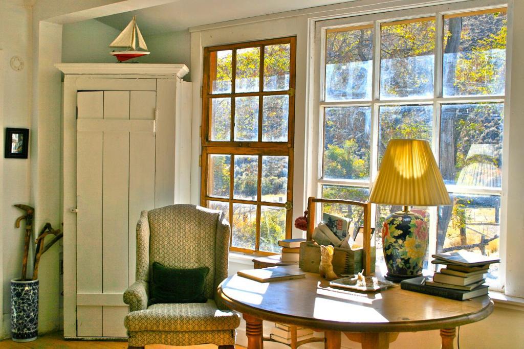 Old Pioneer Garden Country Inn Unionville Екстериор снимка